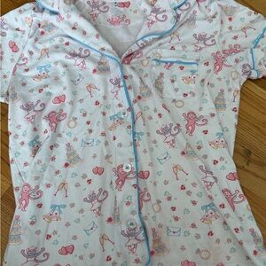 Roller Rabbit women’s short pajamas celebration wedding monkeys top and bottom